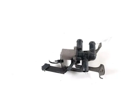 Polestar 2 Coolant heater control valve 31684222