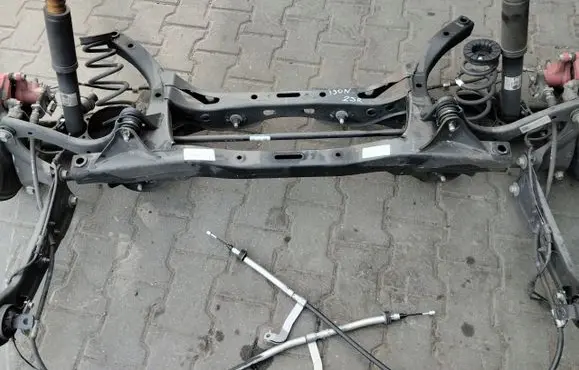 Hyundai i30 Rear axle beam with reductor 