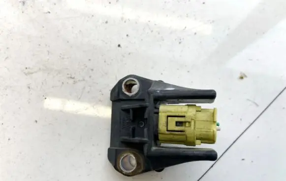 Subaru Legacy Airbag deployment crash/impact sensor 98231AG000