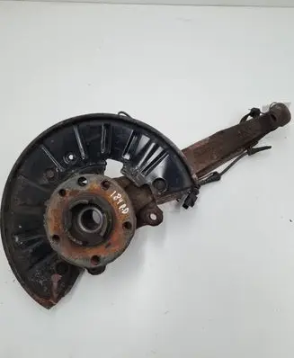Audi Q7 4L Front wheel hub 7L0407258A