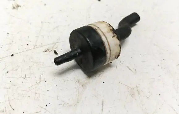 Volkswagen Bora Valve vacuum 046905291a