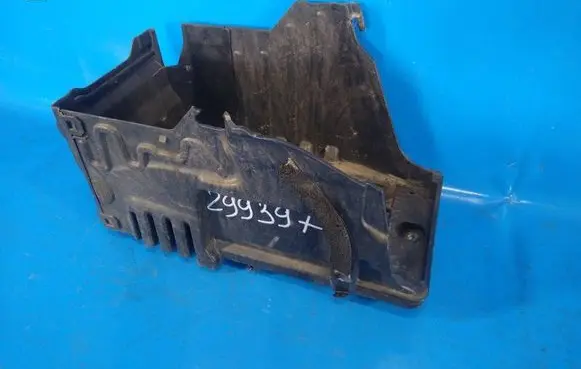 Volvo S60 Battery box tray 31299867