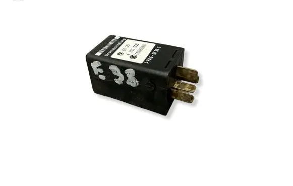 BMW 7 E38 Other relay 4101608 05065000