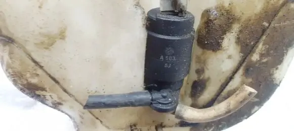 Fiat Uno Windscreen/windshield washer pump A563