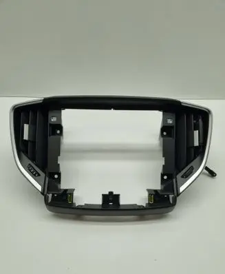 Maserati Ghibli Dash center air vent grill 670066392 101680000106 23112016