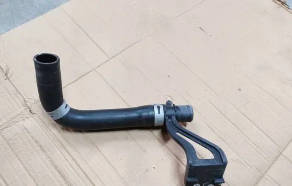 Toyota Auris E180 Water pump