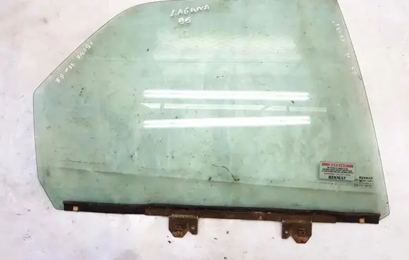 Renault Laguna I Rear door window glass