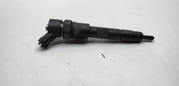 Fuel injector