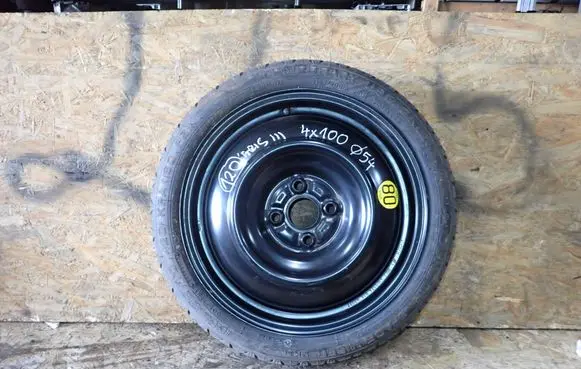 Toyota Yaris R16 spare wheel