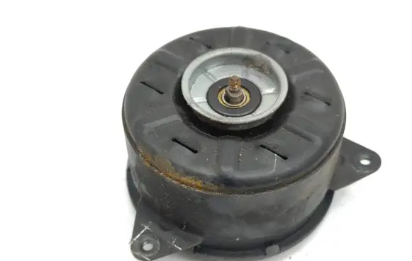 Lexus IS III XE30 Electric radiator cooling fan