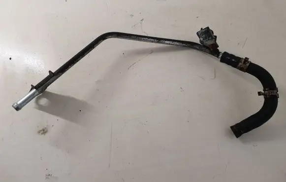 Lexus IS 220D-250-350 Engine coolant pipe/hose