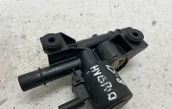 Volkswagen PASSAT B8 Electric auxiliary coolant/water pump 5Q0201559A