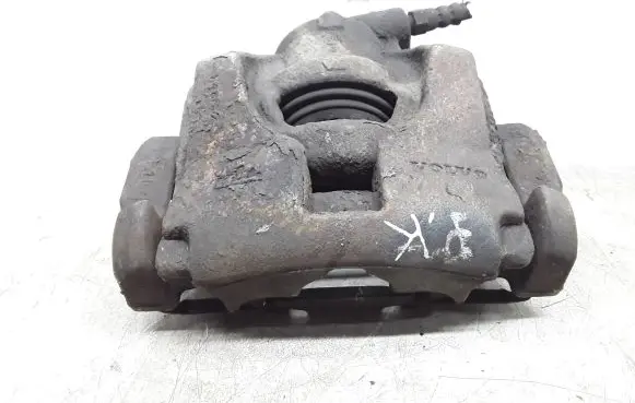 Volvo V60 Front brake caliper