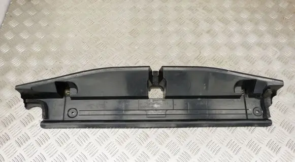 Intercooler air guide/duct channel