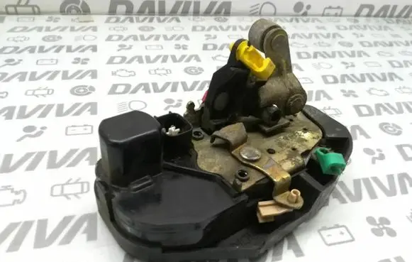 Jeep Grand Cherokee (WJ) Front door lock