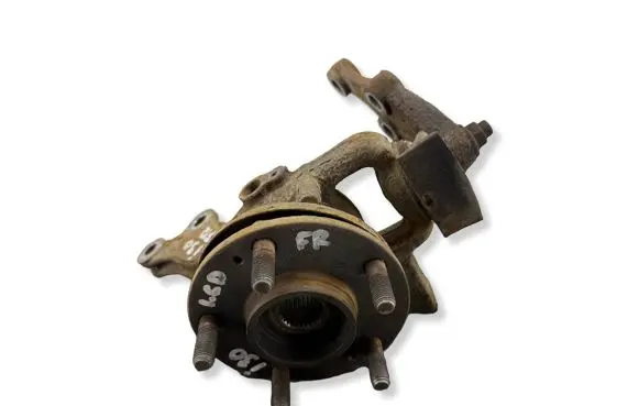 Hyundai i30 Front wheel hub 