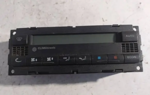 Volkswagen PASSAT B5 Climate control unit 3B1907044