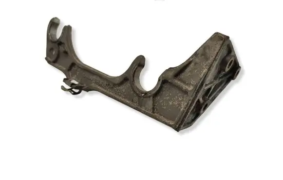 Mercedes-Benz E W212 Air filter cleaner box bracket assembly A6510940127 OM651