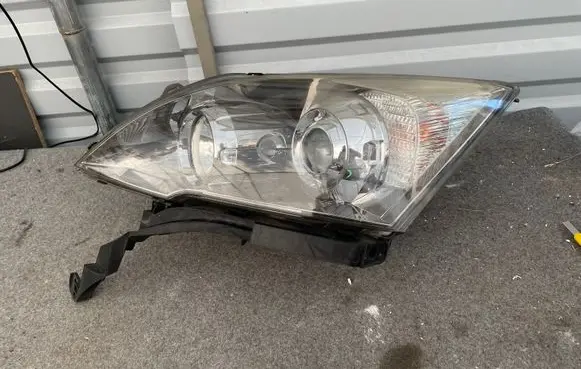 Honda CR-V Headlight/headlamp