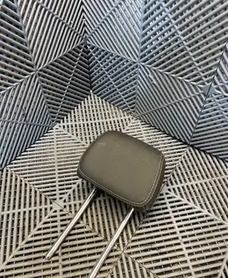Mercedes-Benz E W213 Rear seat headrest 