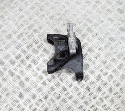 Opel Grandland X Engine mount bracket 008956ALU