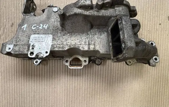 Jeep Cherokee Intake manifold 11042023H B278070002B 701249060