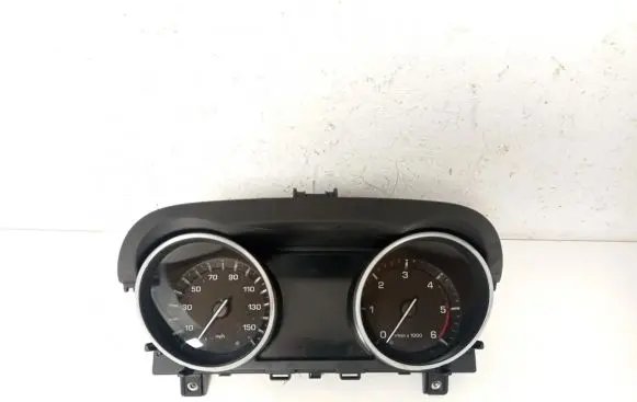 Land Rover Evoque I Speedometer (instrument cluster) BJ3210849BE