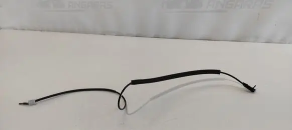 Mercedes-Benz ML W163 Fuel cap flap release cable 