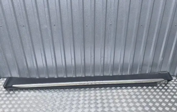 Dodge Durango Sill 1PA95TRMAA