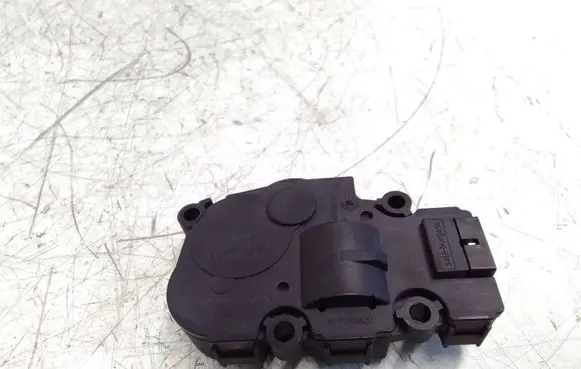 Mercedes-Benz GLA W156 Air flap motor/actuator CZ1139301710