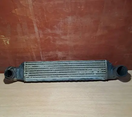BMW 3 E46 Intercooler radiator 7786351 1754100