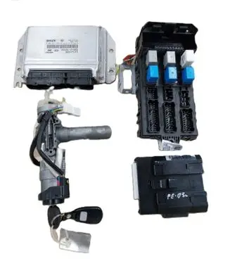 Hyundai Santa Fe Engine ECU kit and lock set 0281011635 3910127253