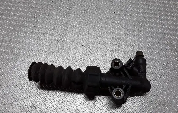 Peugeot 206 Clutch slave cylinder 