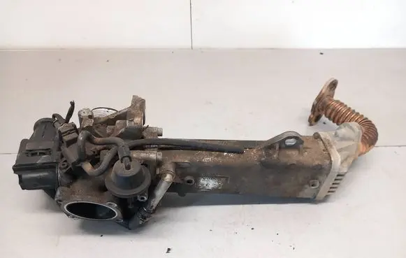 Volvo XC60 EGR valve cooler 30757742 703049 1110200388