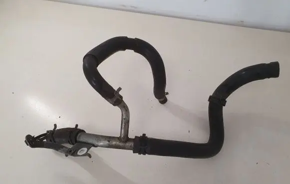 Nissan X-Trail T31 Engine coolant pipe/hose