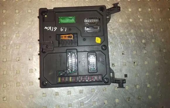 Volkswagen Sharan Comfort/convenience module S108152001C S108151001 S108145200D