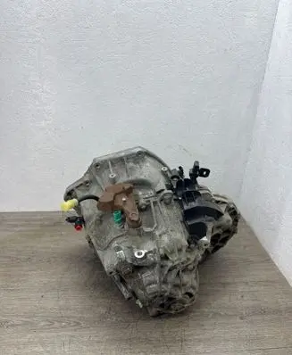 Opel Vivaro Manual 6 speed gearbox PF6050 320109931R PF6R9M