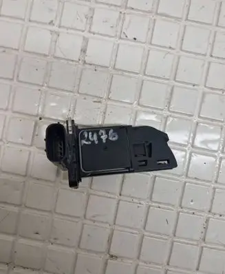 Toyota Avensis T270 Mass air flow meter 2220426010