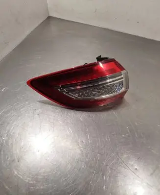 Ford Mondeo MK IV Rear/tail lights BS7113405B