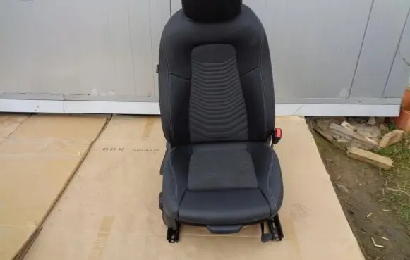 Front passenger seat