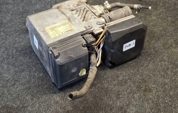 Audi Q7 4L Auxiliary pre-heater (Webasto) 4L0815071C 4L0910105 9012339F