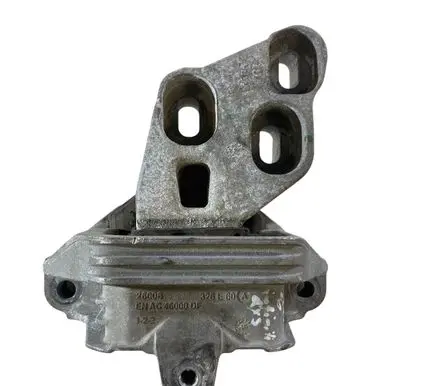 Infiniti QX30 Engine mount bracket 112205DA0A ENAC46000DF