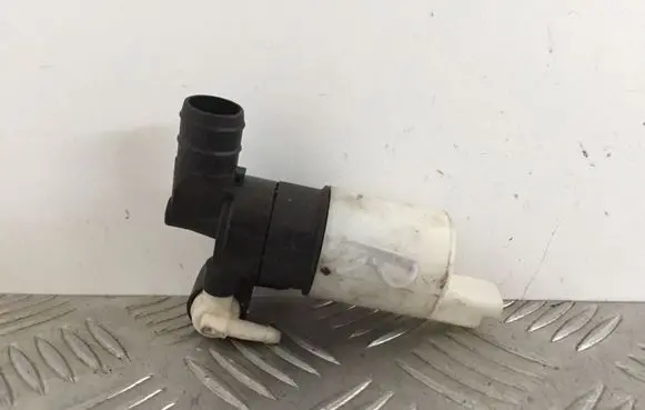 Citroen C5 Windscreen/windshield washer pump 8200067015 8200295685 9641553880