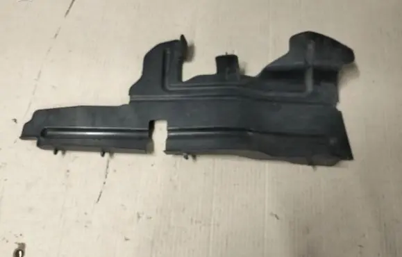 Toyota Corolla Verso AR10 Radiator trim 53286-0F020