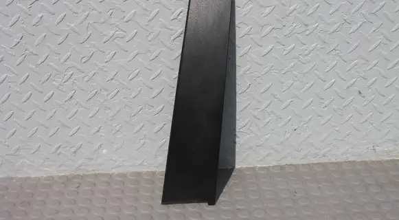 Rear door trim (molding)