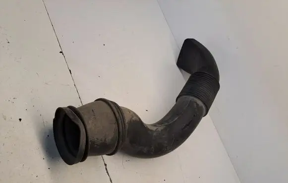 Land Rover Range Rover L322 Intercooler hose/pipe 7786469