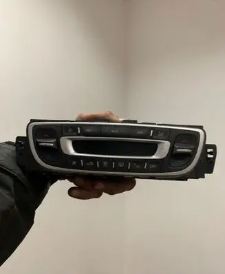 Renault Scenic III - Grand scenic III Climate control unit T1001909K