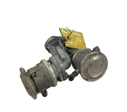 Audi A6 S6 C5 4B EGR valve 06C131166B