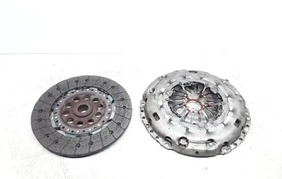 Volvo C70 Clutch pressure plate 124040310 324042310