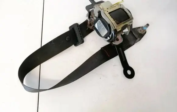 Nissan Primera Front seatbelt e904167064 86884av710
